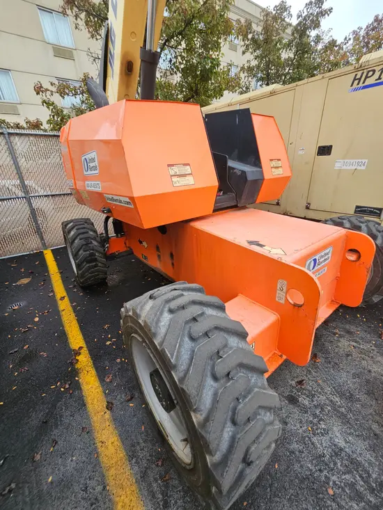 2017 JLG 600S Boom Lift