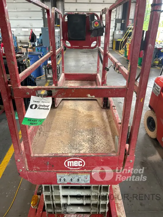 2019 MEC MICRO 19 Scissor Lift