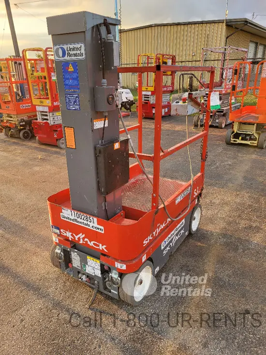 2019 Skyjack SJ12 Self-Propelled One-Person Lift