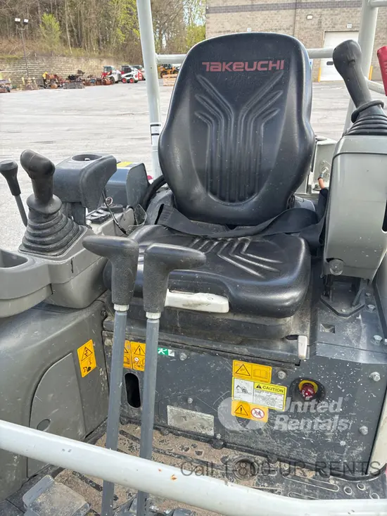 2022 Takeuchi TB20E Mini Excavator