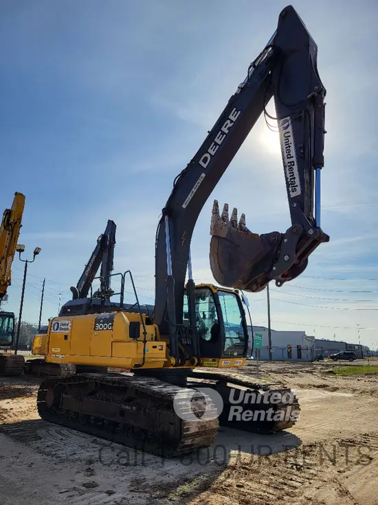 2019 John Deere 300G LC Excavator