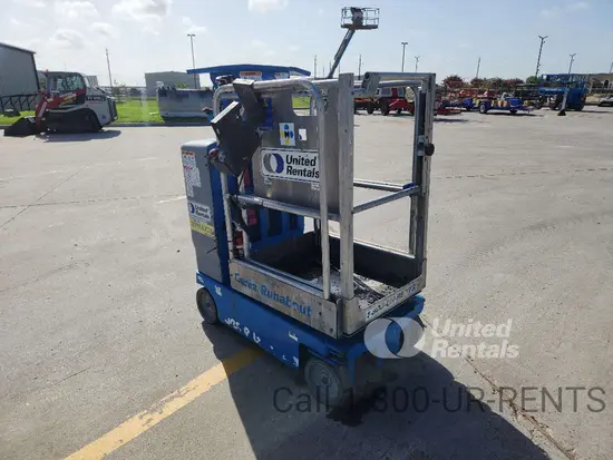 2018 Genie GR-12 Self-Propelled One-Person Lift