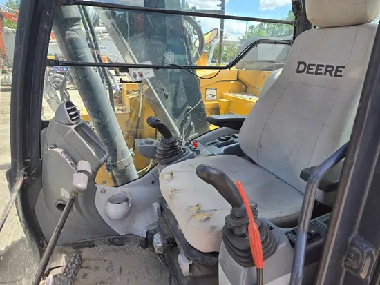 2019 John Deere 135G Excavator