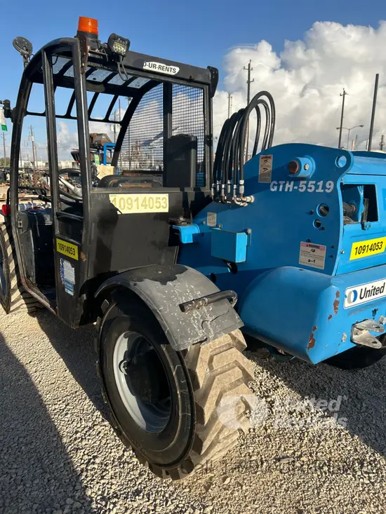2019 Genie GTH-5519 Forklift