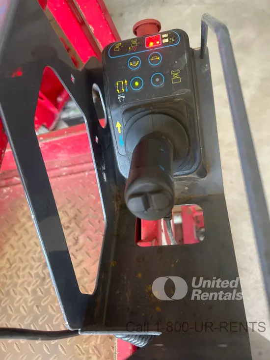 2018 MEC MICRO 19 Scissor Lift