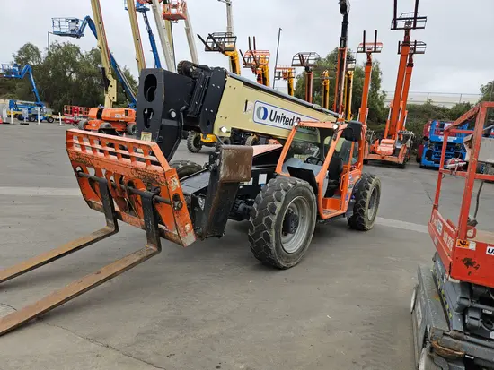 2018 JLG 1255 Forklift