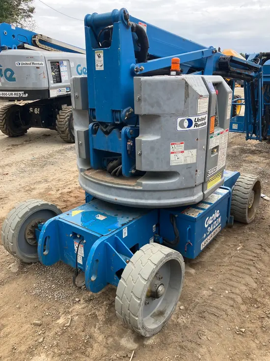 2014 Genie Z-34/22N Articulating Boom Lift