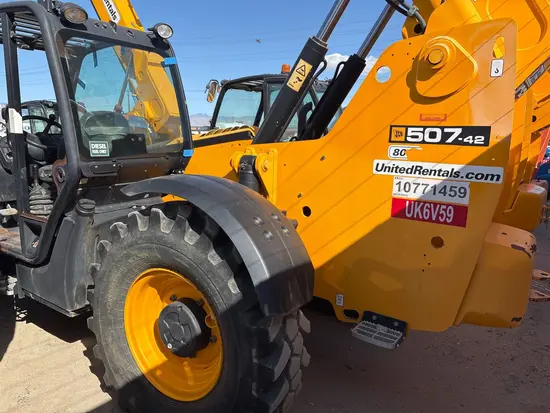2018 JCB 507-42 Forklift