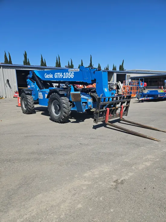 2016 Genie GTH-1056 Forklift