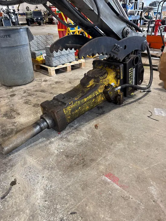 2021 Epiroc SB 552 Attachment