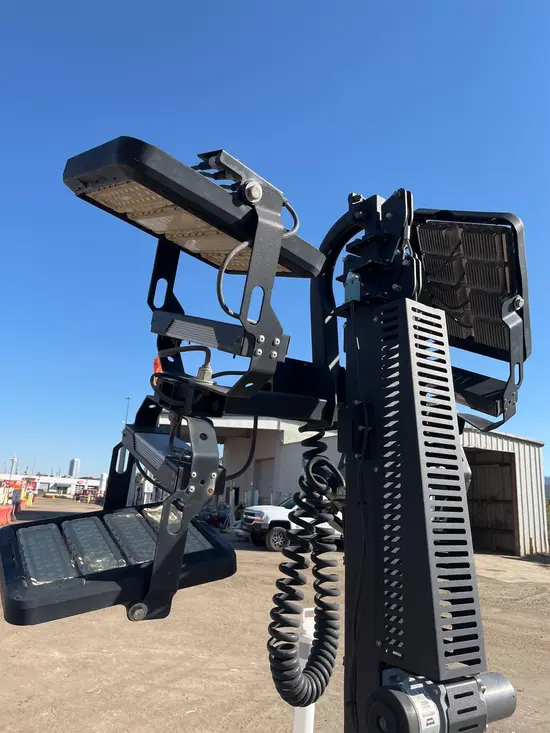 2018 Magnum Pro MLT6SMD Portable Light Tower