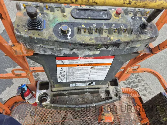 2017 JLG E450AJ Articulating Boom Lift