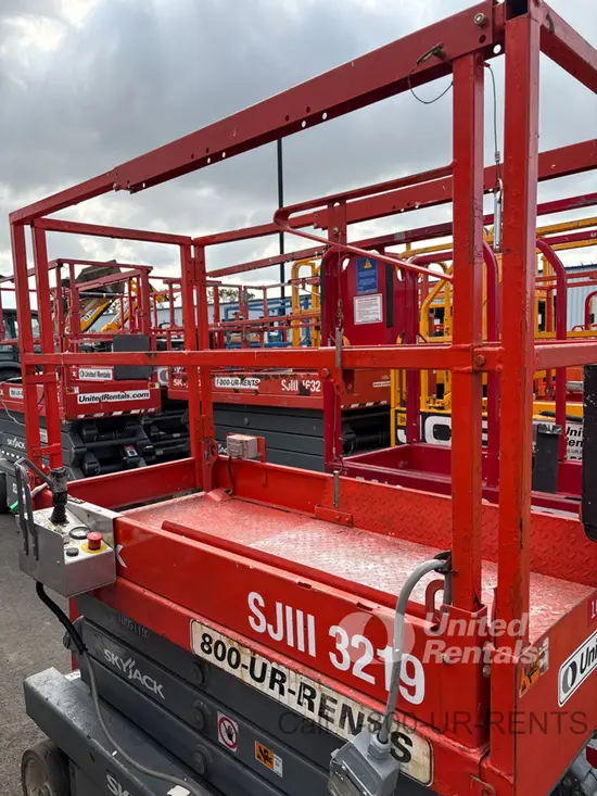 2019 Skyjack SJIII3219 Scissor Lift