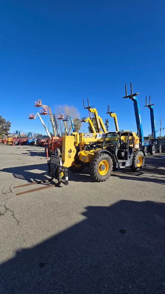 2018 JCB 507-42 Forklift
