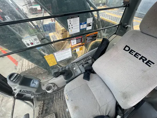 2019 John Deere 350G LC Excavator