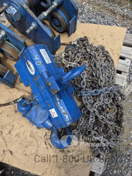 2011 JD NEUHAUS PROFI 3T 6T Hoist