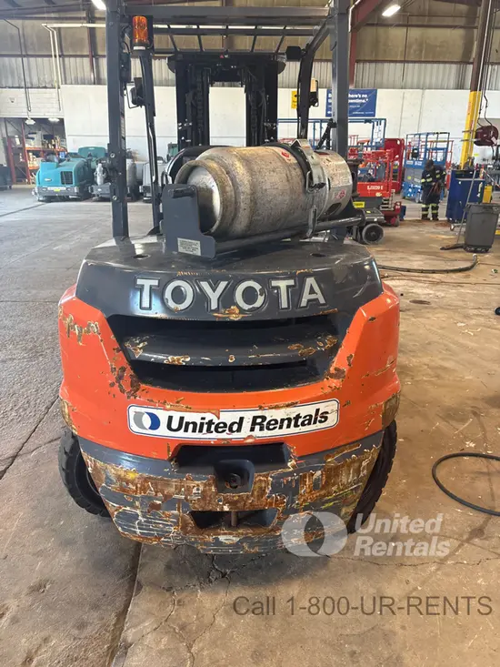 2019 Toyota 8FG45U Warehouse Forklift