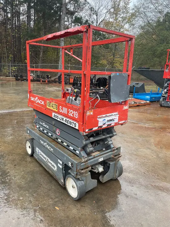 2018 Skyjack SJIII3219 Scissor Lift