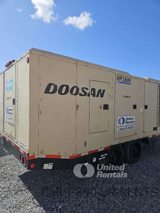 2018 Doosan HP1600WCU-T4F Air Compressor