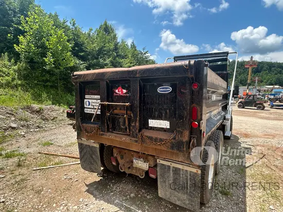 2019 Freightliner M2 106 DUMP Truck