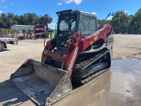 2022 Takeuchi TL12V2-CR Track Loader