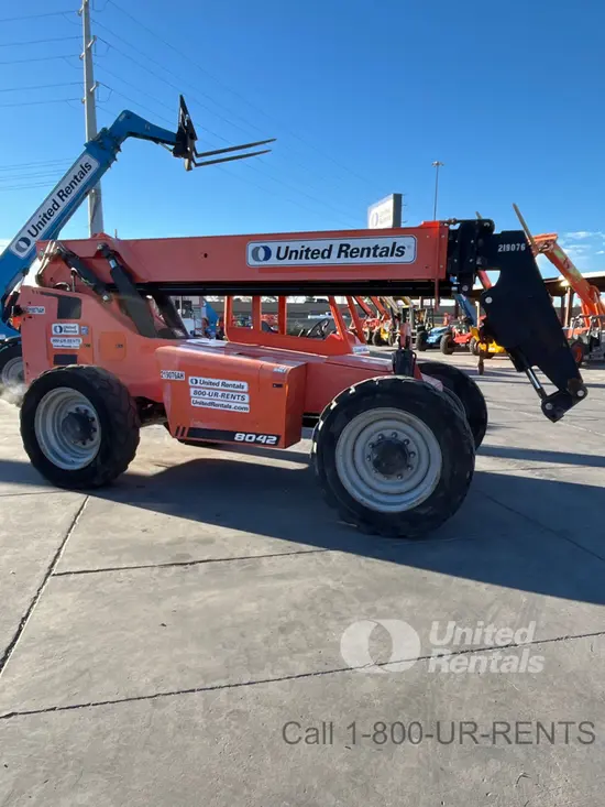 2019 SKYTRAK 8042 Forklift