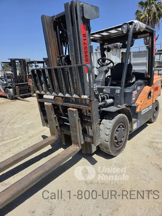 2019 Doosan D35S-7 Warehouse Forklift