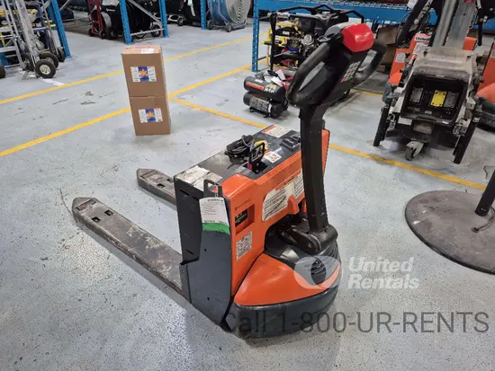 2023 Toyota 8HBW23 Jack