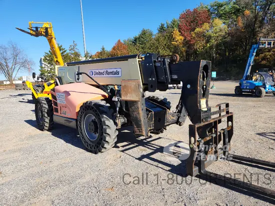 2017 JLG 1055 Forklift