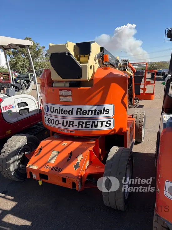 2016 JLG E450AJ Articulating Boom Lift