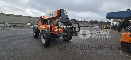 2018 SKYTRAK 8042 Forklift