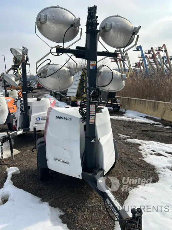 2017 Magnum Pro MLT6SM Portable Light Tower
