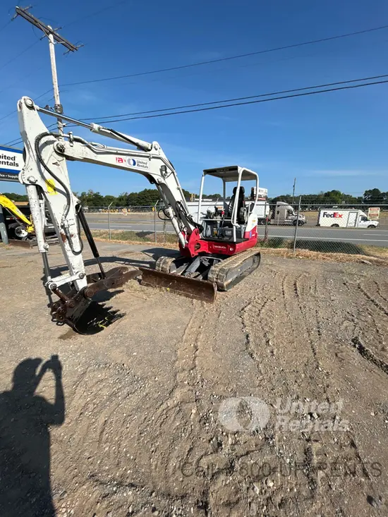 2021 Takeuchi TB250-2R Mini Excavator