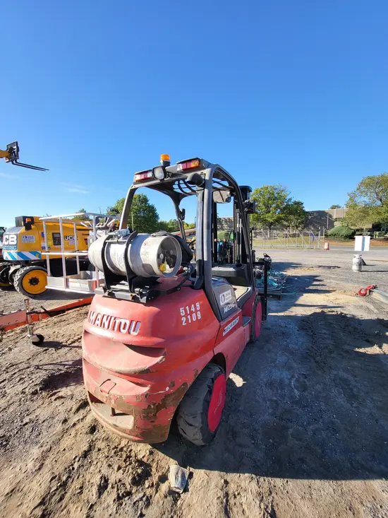2019 MANITOU MI25G Warehouse Forklift