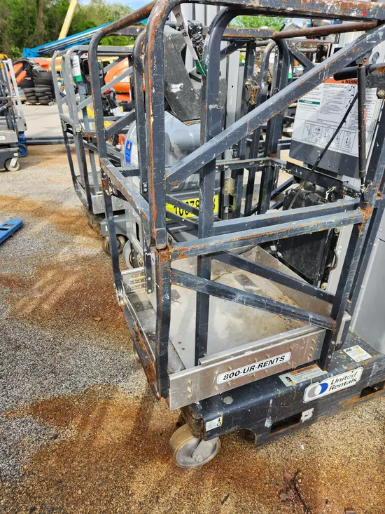 2018 JLG 20MVL Self-Propelled One-Person Lift