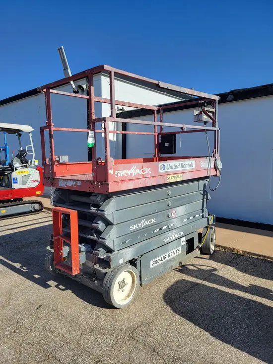 2017 Skyjack SJIII4632 Scissor Lift