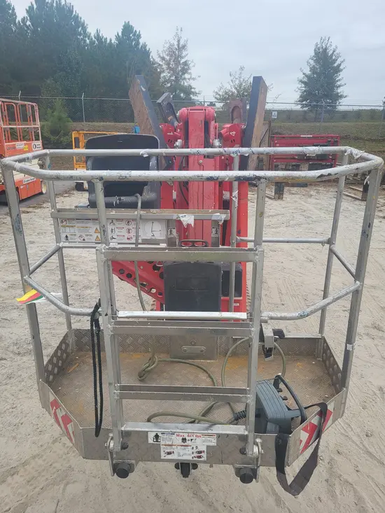 2018 TEUPEN TL44AJ Atrium Lift