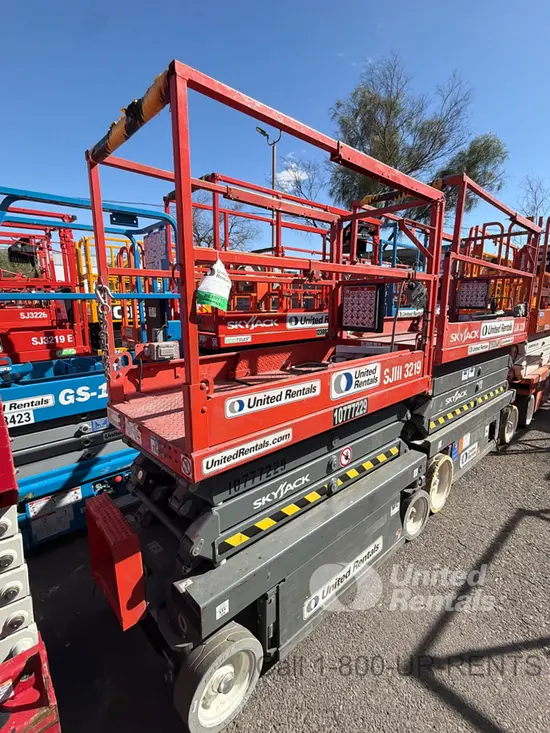 2018 Skyjack SJIII3219 Scissor Lift