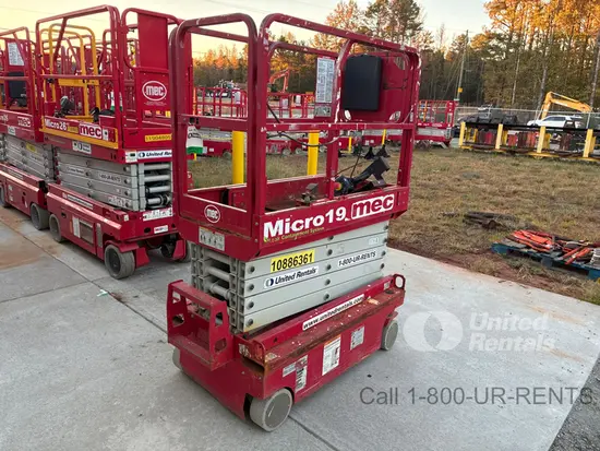 2019 MEC MICRO 19 Scissor Lift
