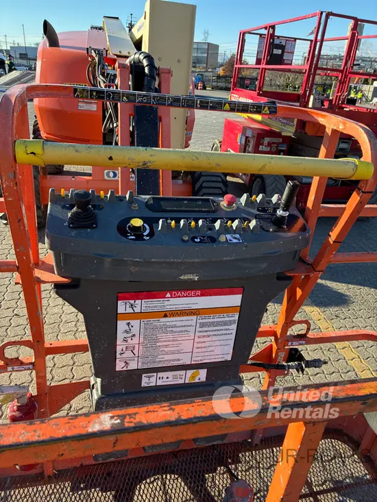 2017 JLG 450AJ Articulating Boom Lift