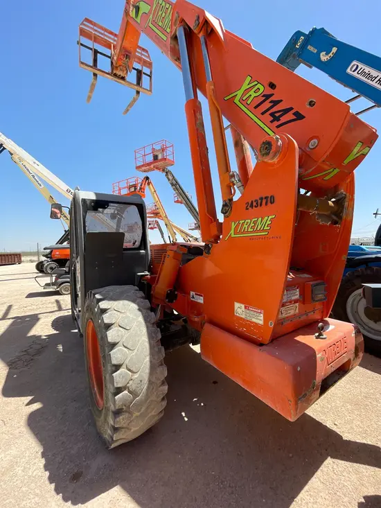 2020 XTREME XR1147 Forklift
