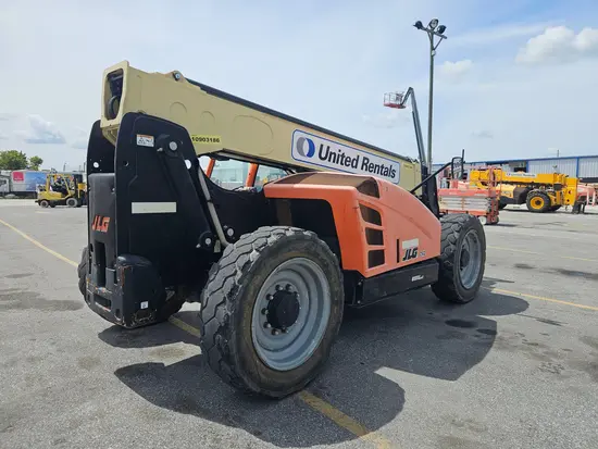 2019 JLG 742 Forklift