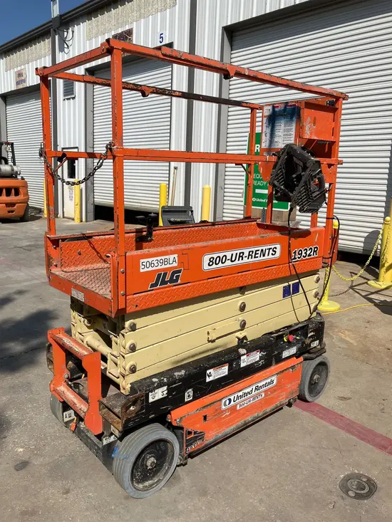 2017 JLG 1932R Scissor Lift