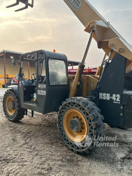 2016 Gehl RS6-42 Forklift