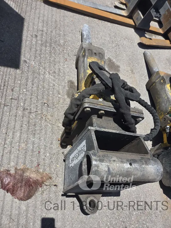 2022 Epiroc SB 452 Attachment