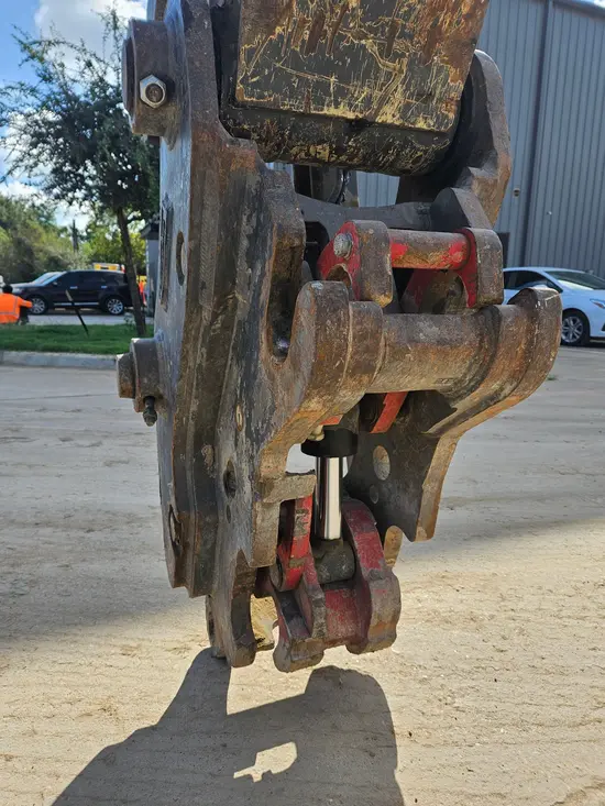 2019 John Deere 300G LC Excavator