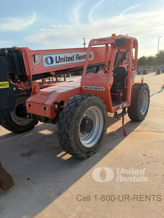 2018 SKYTRAK 6042 Forklift