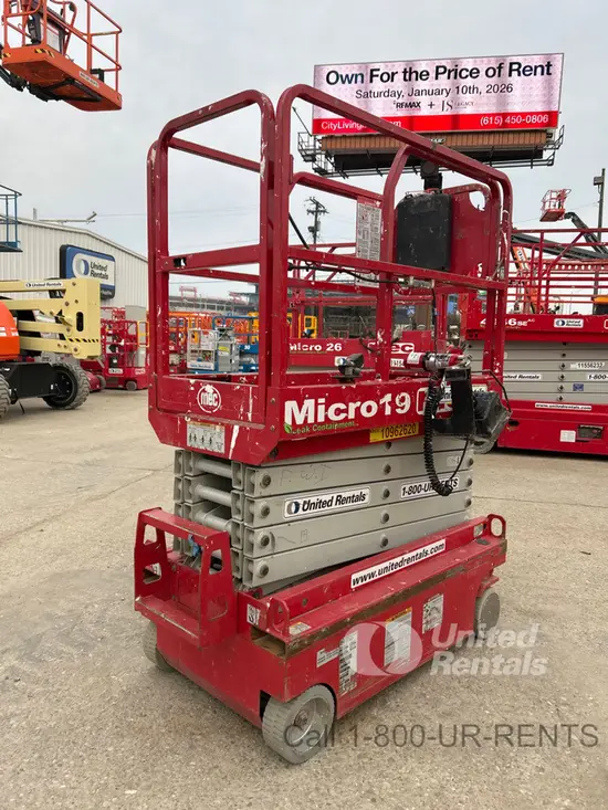 2019 MEC MICRO 19 Scissor Lift