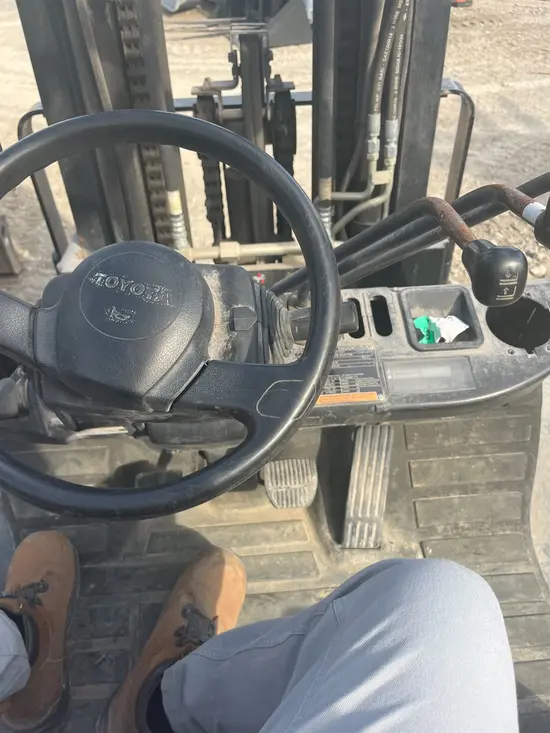 2018 Toyota 8FD45U Warehouse Forklift