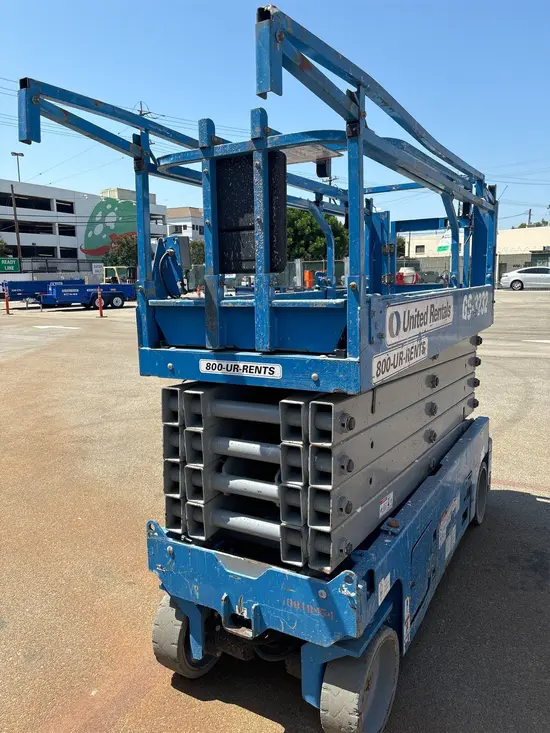 2018 Genie GS-3232 Scissor Lift